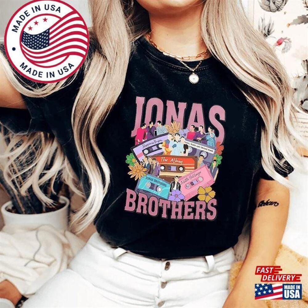 O Ne Ni Ght T T-Shirt